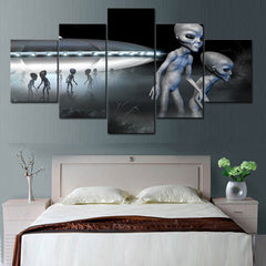 Alien Space Ship Canvas Set